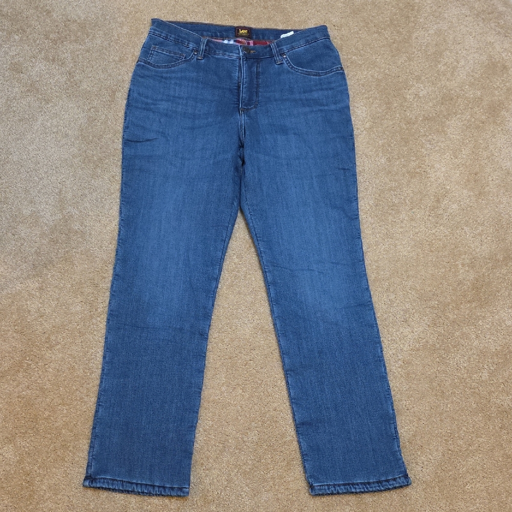 Lee Women's‎ Classic Fleece Lined Straight Leg Blue Jeans